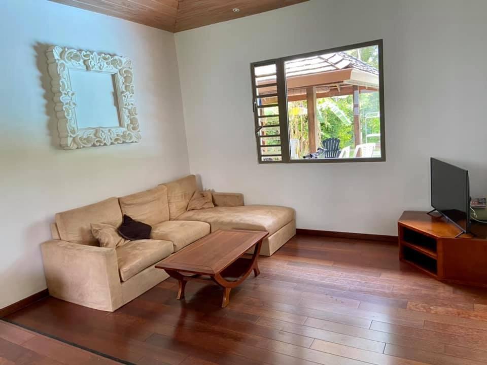 Moorea Temae Villa Walking Dist Beach And Golf Exterior photo